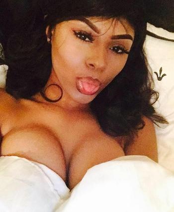 , 23 African American female escort, Fort Myers