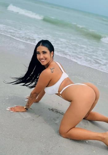 Genesi, 23  female escort, Fort Myers