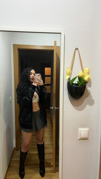 LUNA, 25  female escort, Fort Myers