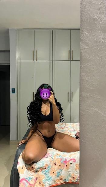 DENNIS, 24  female escort, Fort Myers