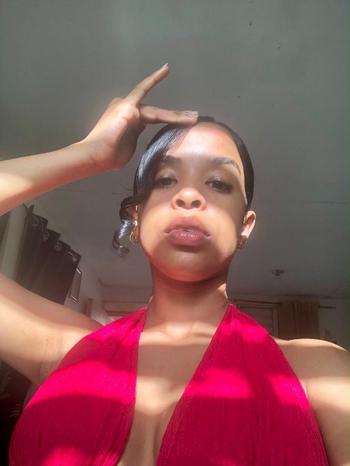 LILI, 21  female escort, Fort Myers