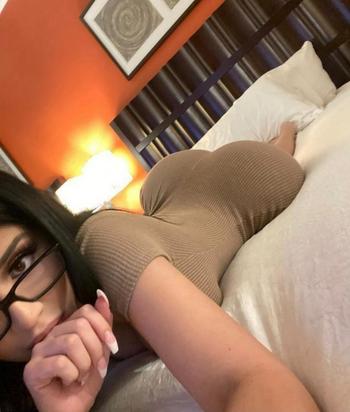lesly, 36  female escort, Fort Myers