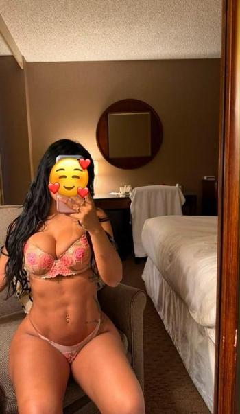 Sofia, 27  female escort, Fort Myers